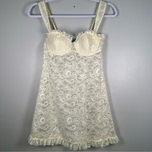 Victoria's Secret Sexy Little Things Cream Lace Babydoll Chemise